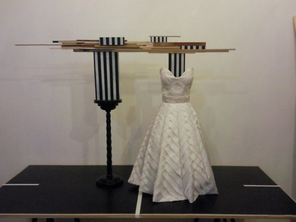 פיליפ רנצר, היום המאושר בחיי, 2011 | עיצוב שמלה: מורין וולף
