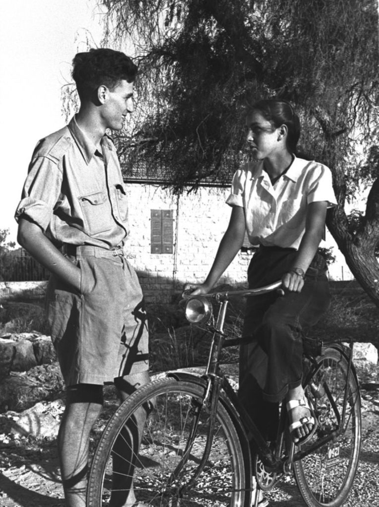 שלמה ודינה, 1950. צילום: פריץ כהן, אוסף לשכת העיתונות הממשלתית (ערן ליטוין)