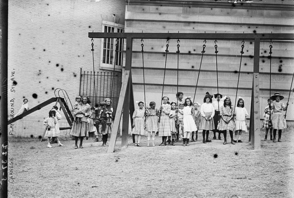 מגרש המשחקים קרנגי, ניו יורק, 1911, צילום: play-scapes.com
